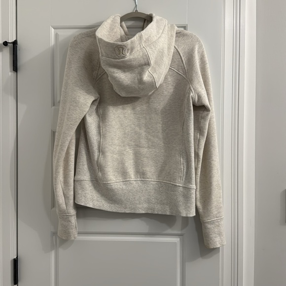 Lululemon Scuba Hoodie *Light Cotton Fleece, Size 8 Heathered Light Ivory / Gold - Picture 3 of 3